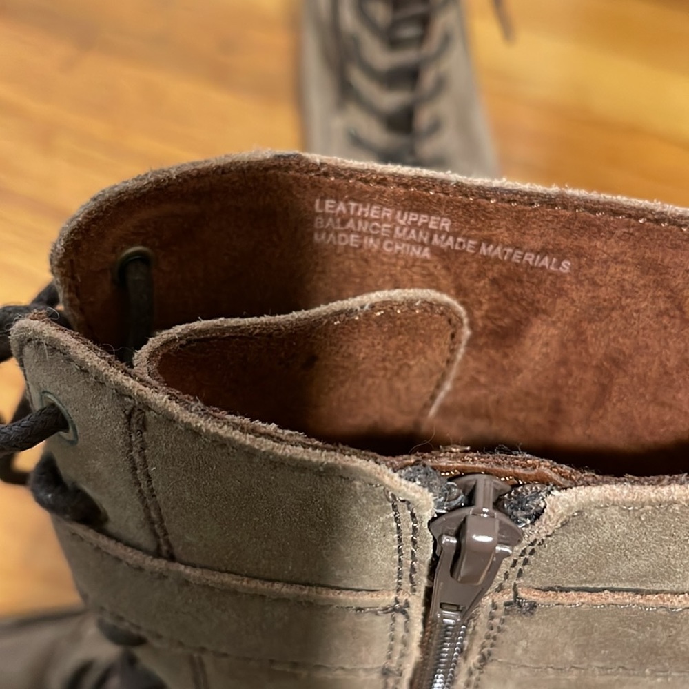 EUC Born Cass Boots - size 8 - Picture 5 of 12